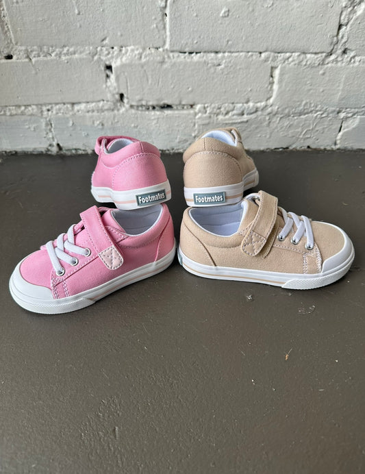 Jordan Footmates Stone and Bubble Gum Pink